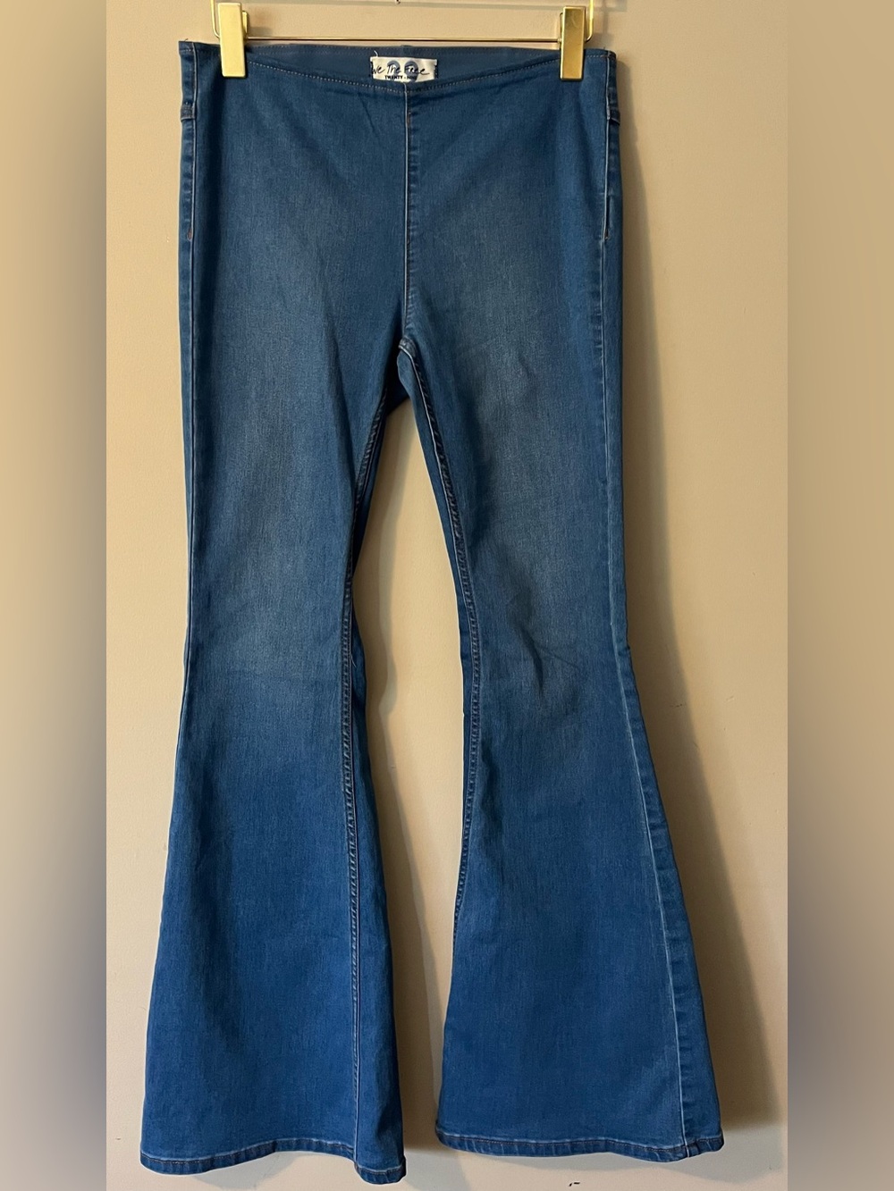 Free People We The Free People Penny Pull On Flare Stretch Jeans Size 29 - Picture 3 of 8